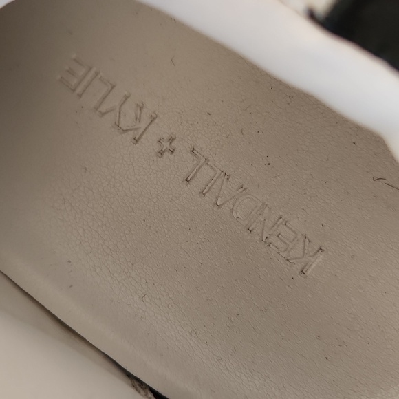 Platform Kendall and Kylie Tyler Leather Sneakers Size 10 - Picture 7 of 9